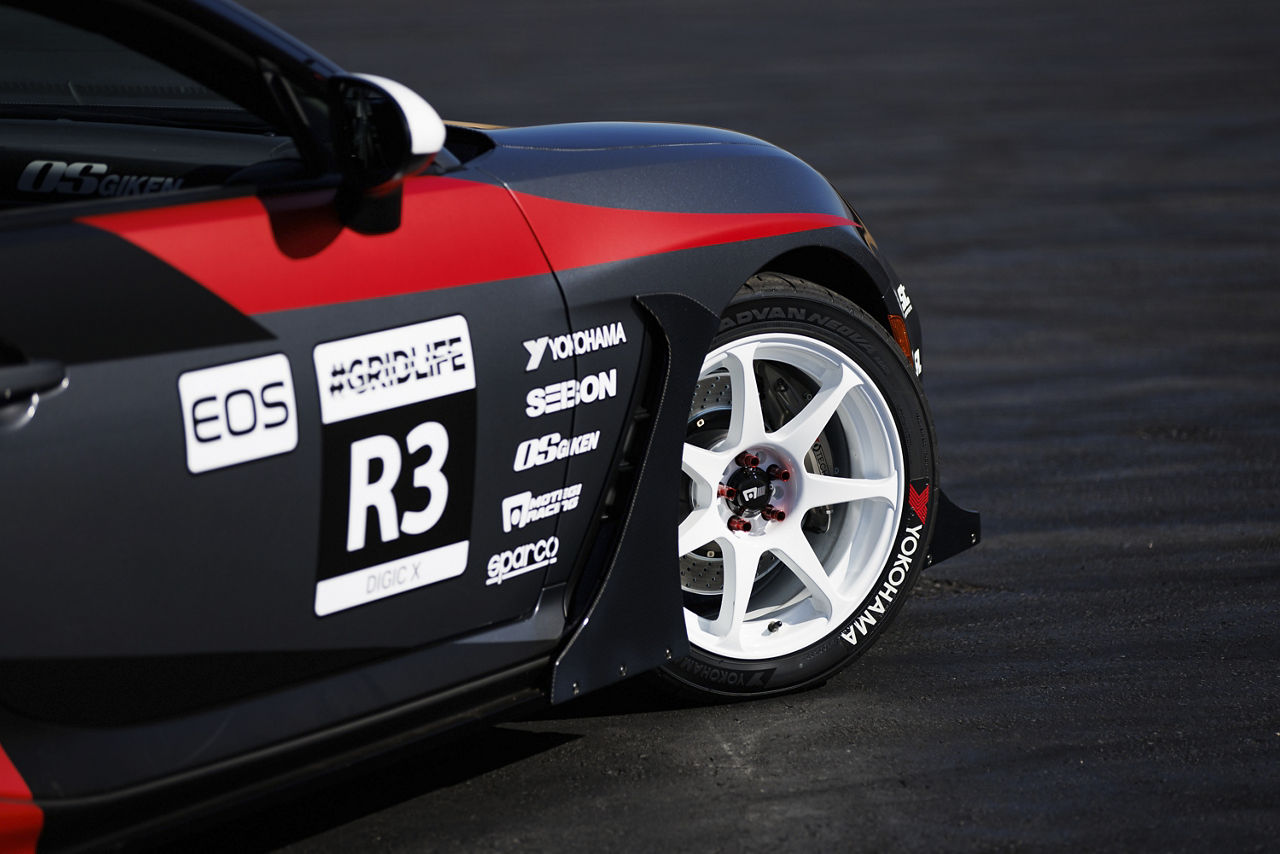 2022 Toyota GR86 - Motegi BATTLE - White | Wheel Pros